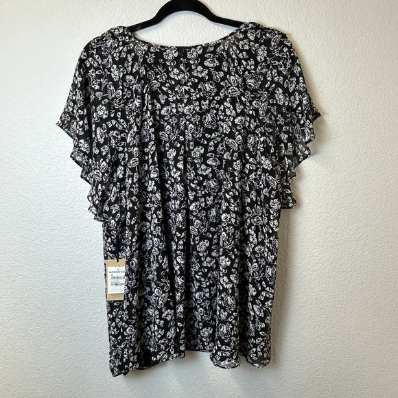 HALOGEN, Plus 3X, Black White‎ Flutter Sleeve Split Neck Top Floral Blouse, NWT - Picture 4 of 14